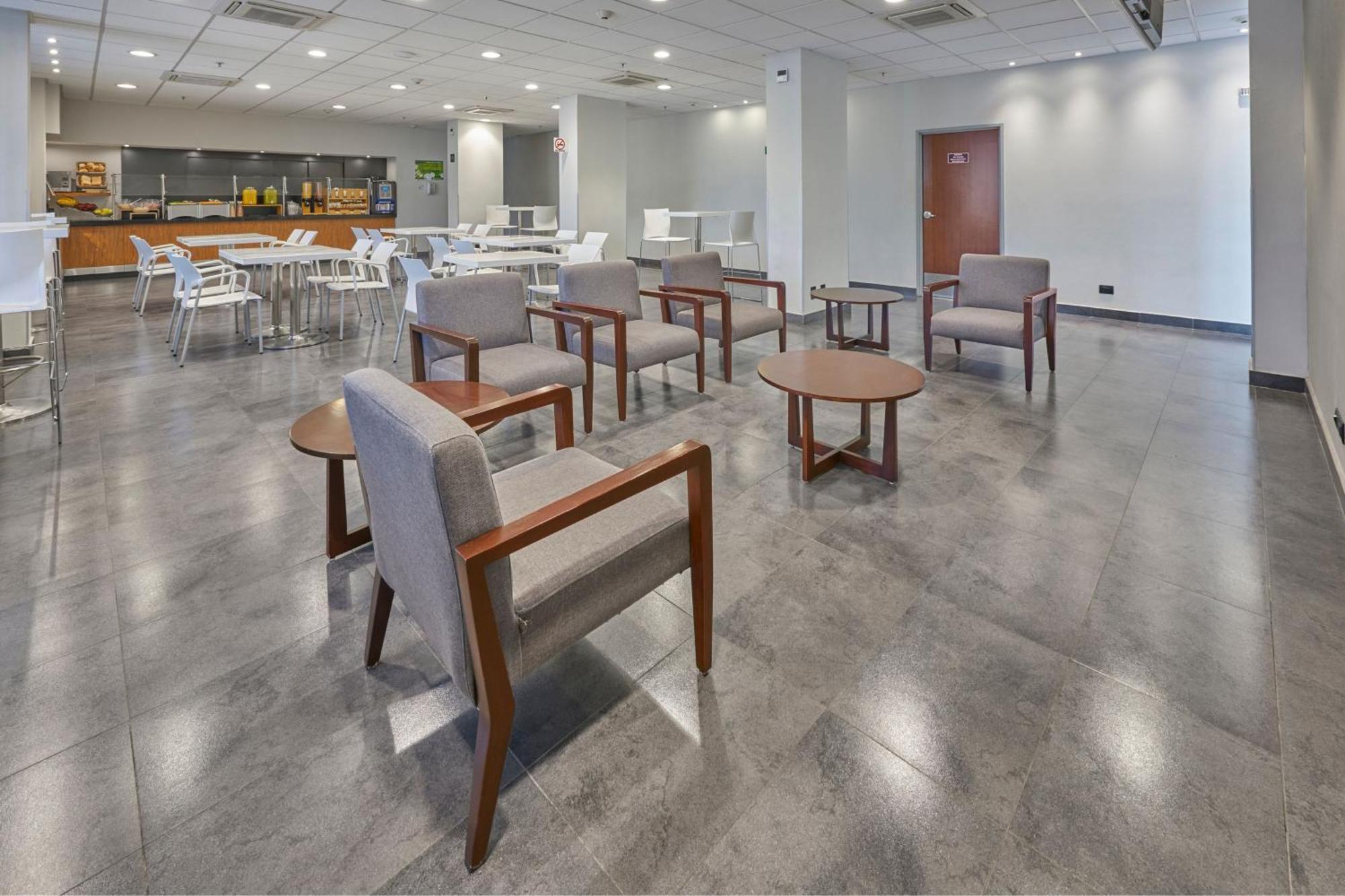 City Express By Marriott Irapuato Norte Exterior foto